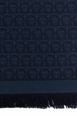 FERRAGAMO GRANATOWY Szal z wyszytym logo