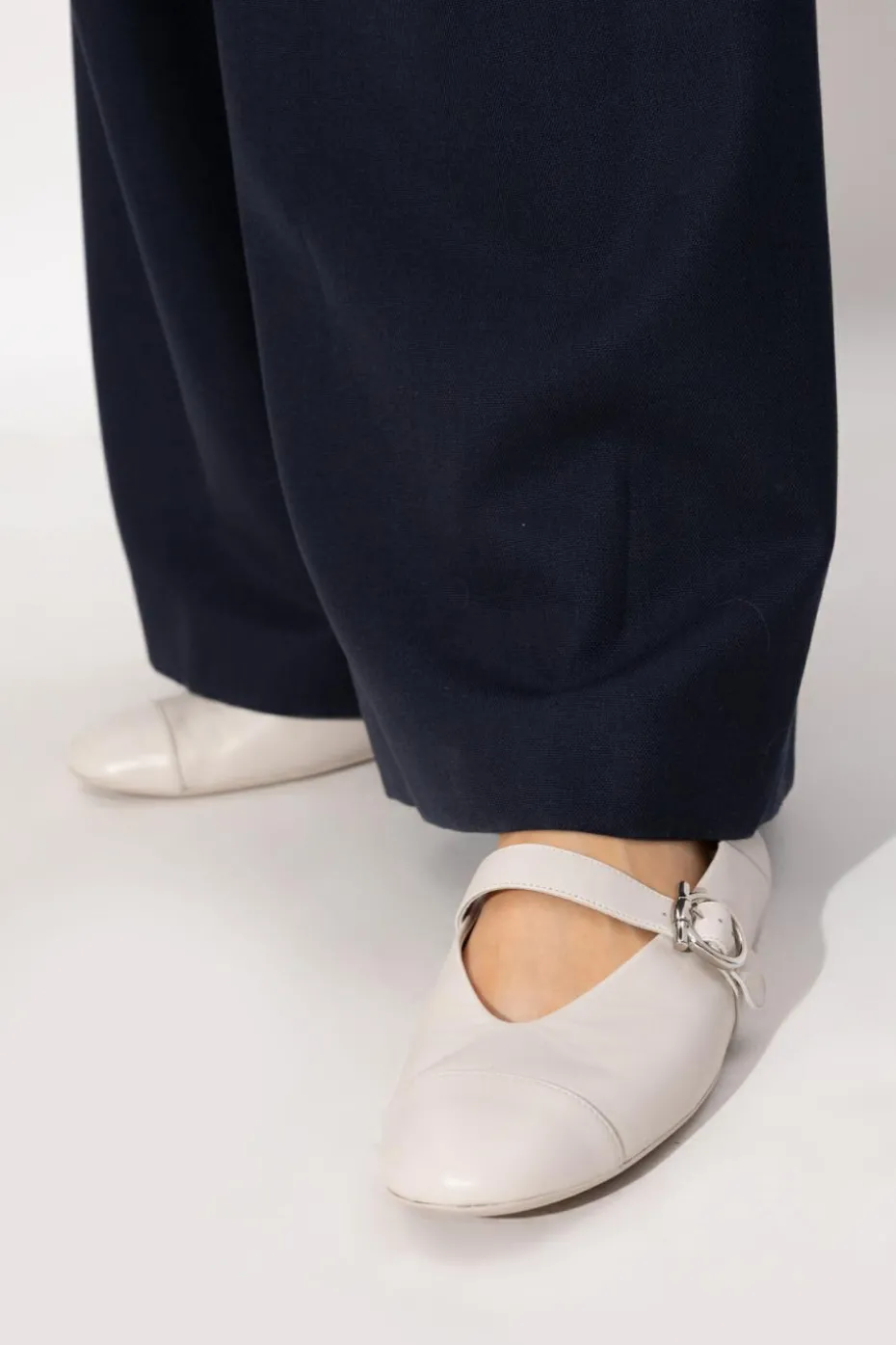 FERRAGAMO SZARY Baleriny `Nena`