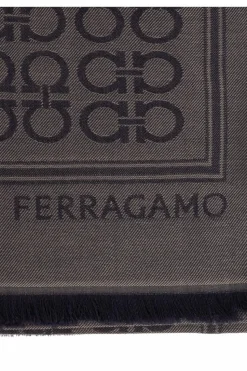 FERRAGAMO SZARY Szal z monogramem