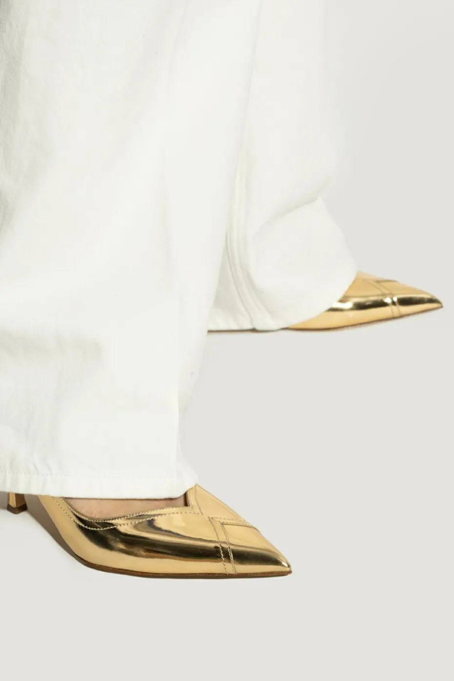 FERRAGAMO ZŁOTY Buty na obcasie `Egna`