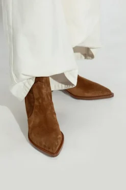 Gianvito Rossi BRĄZOWY Skórzane kowbojki