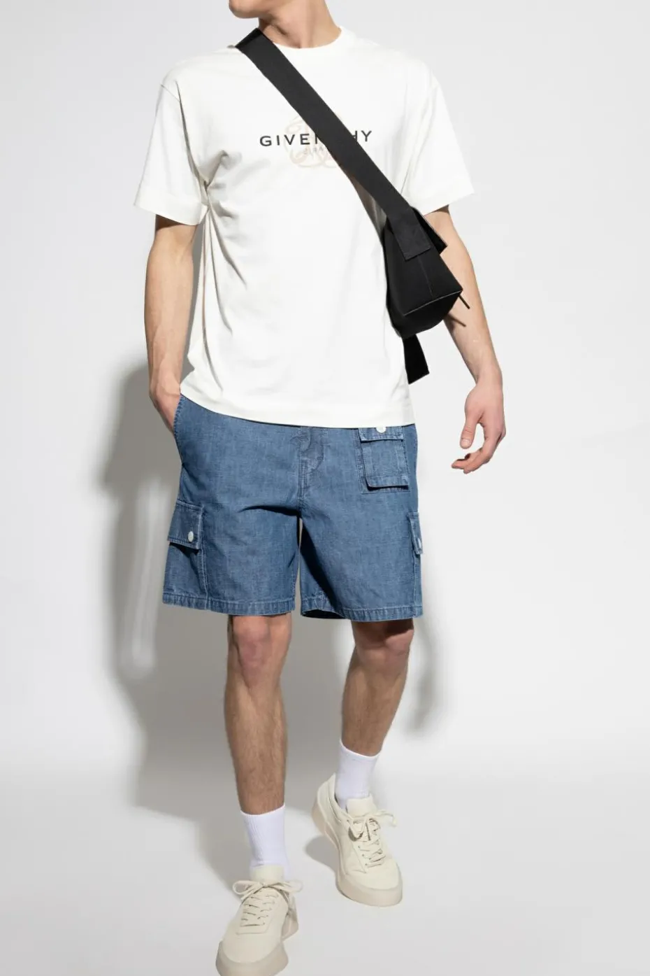 Givenchy BIAŁY T-shirt z logo