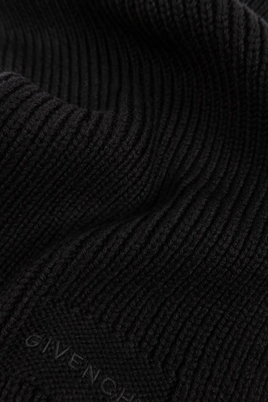 Givenchy CZARNY Szal z wyszytym logo