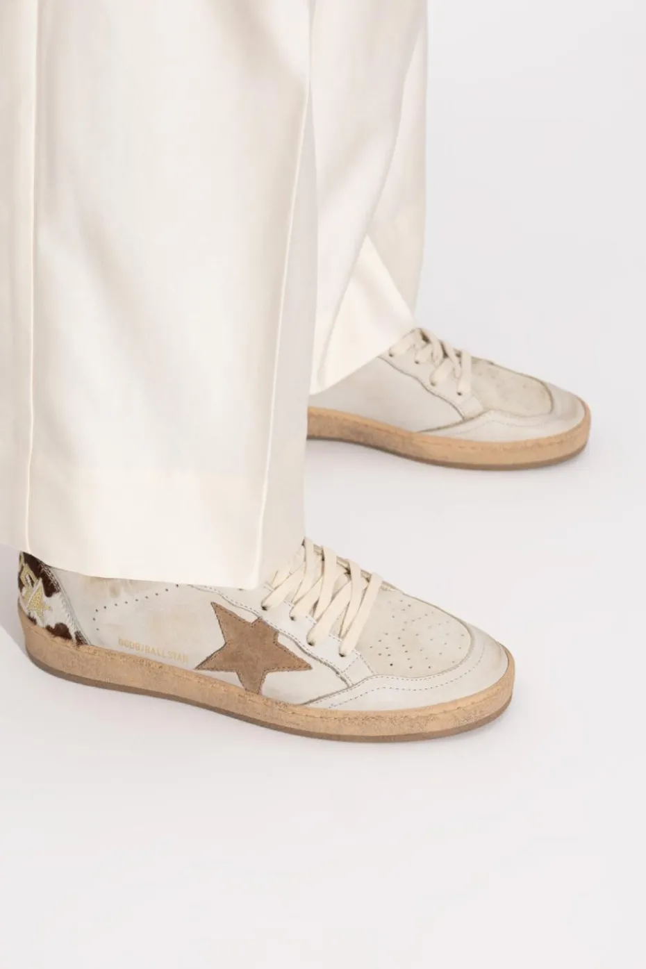 Golden Goose kremowy Buty sportowe `Ball Star`