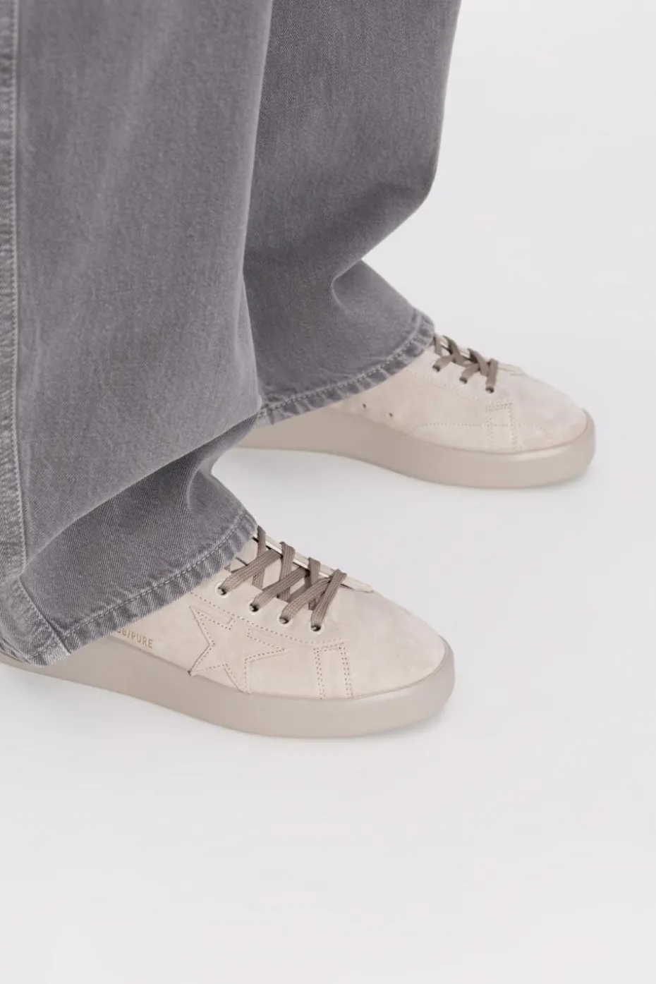Golden Goose kremowy Buty sportowe `Pure New`