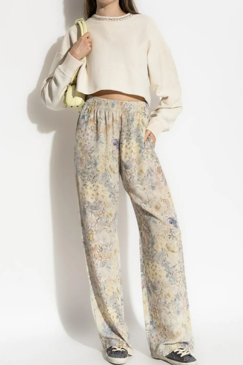 Golden Goose kremowy Krótka bluza z aplikacjami