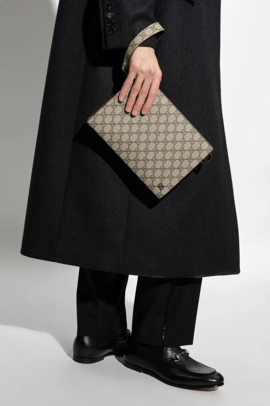 Gucci beżowy Torba do ręki `GG Pouch`