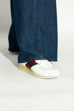 Gucci BIAŁY Buty sportowe a pasem `Web`