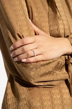 Gucci SREBRNY Pierścień z białego złota