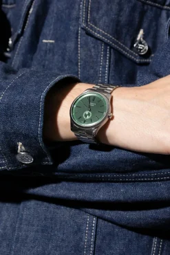 Gucci SREBRNY Zegarek `G-Timeless`