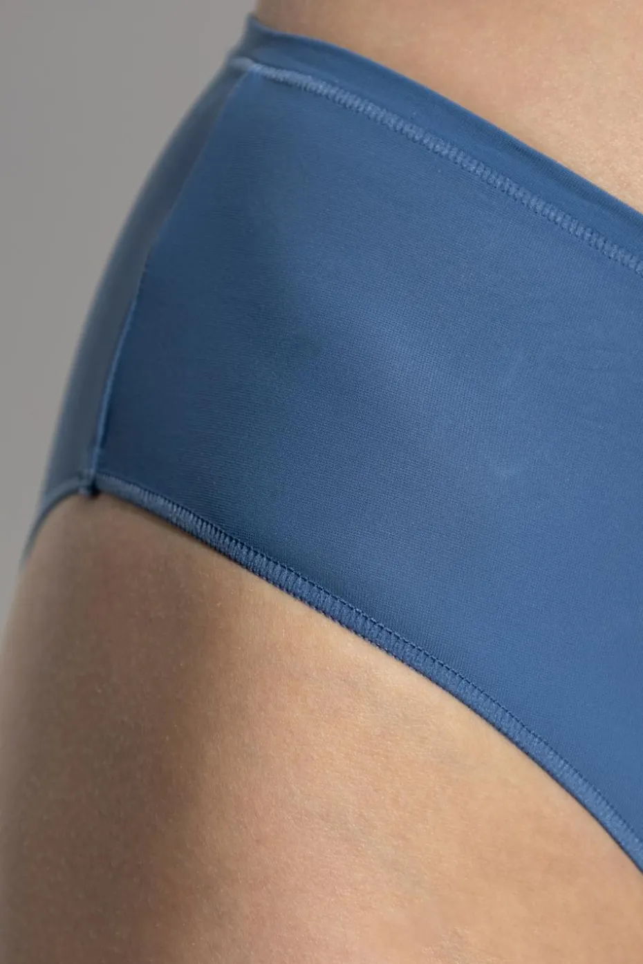 Hanro NIEBIESKI Top `Allure`