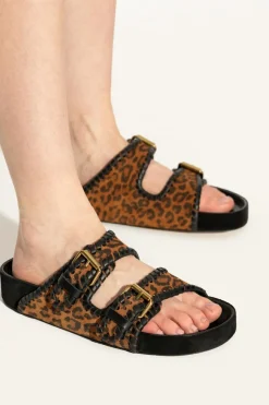 Isabel Marant BRĄZOWY Klapki `Lennyo`