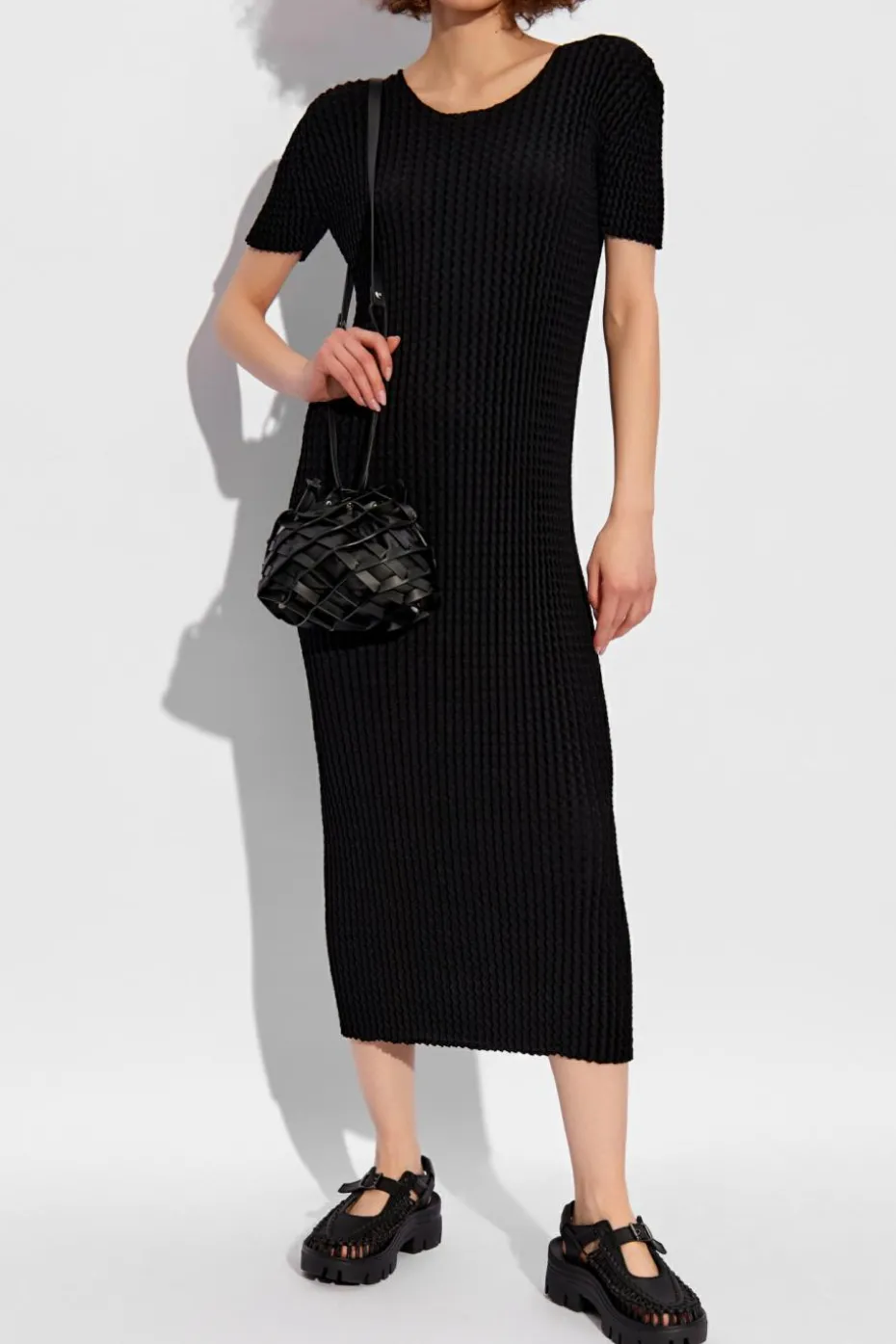 Issey Miyake CZARNY Plisowana sukienka