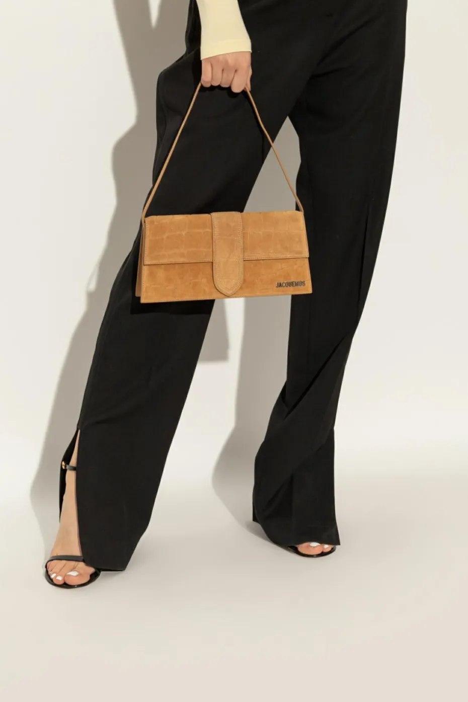 Jacquemus beżowy Torba na ramię `Le Bambino Long`