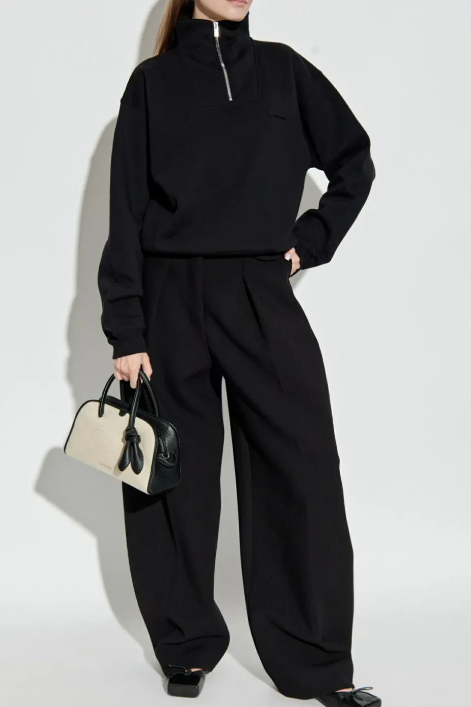 Jacquemus CZARNY Bluza z naszywką z logo