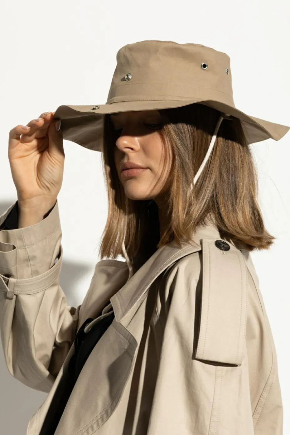 JIL SANDER+ beżowy Bawełniany kapelusz z trokami