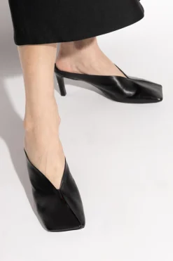 JIL SANDER CZARNY Skórzane klapki na obcasie