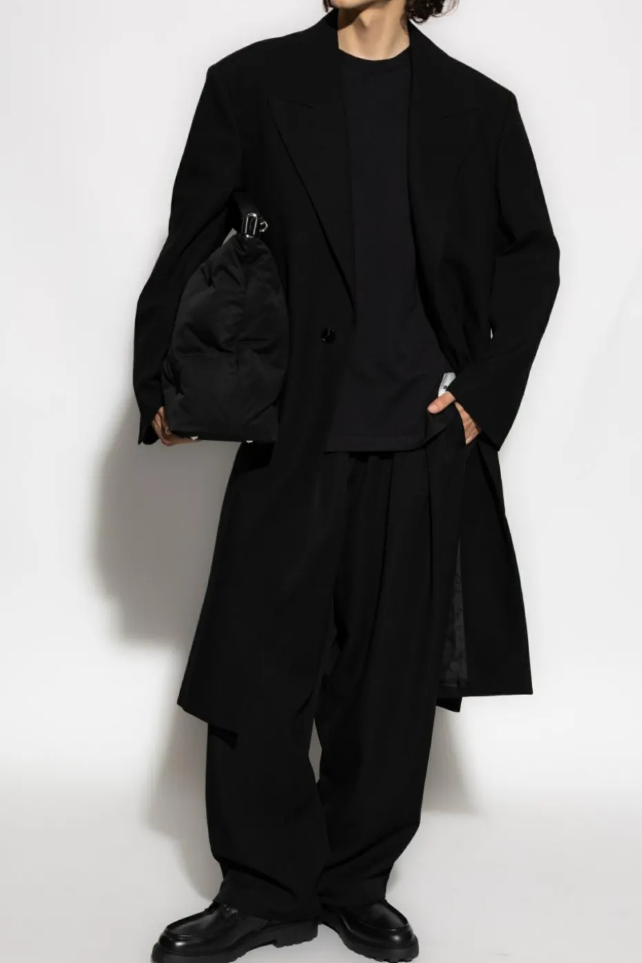 JIL SANDER CZARNY Wełniany płaszcz