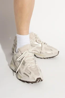 Lacoste kremowy Buty sportowe
