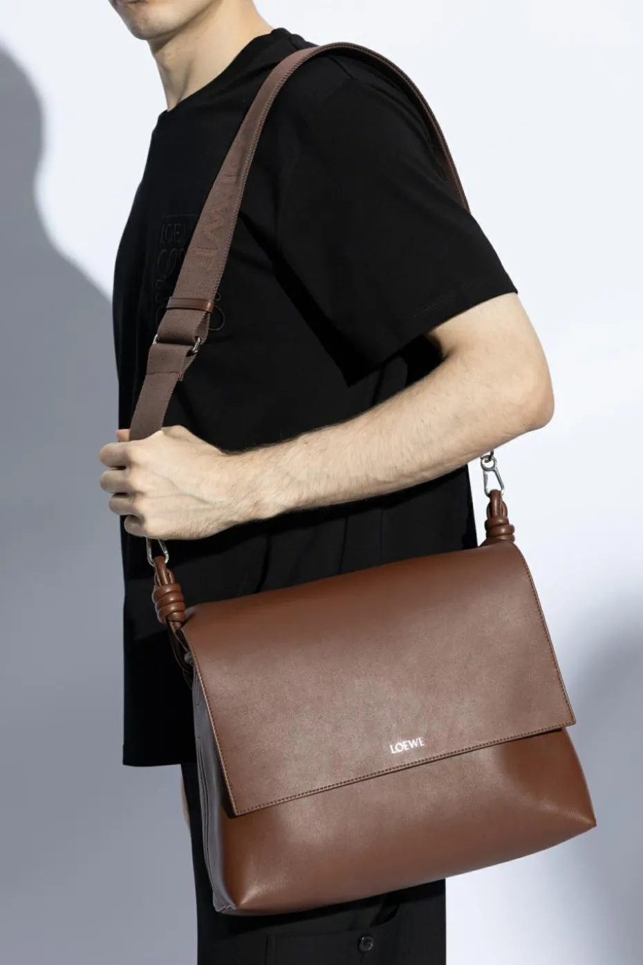 Loewe BRĄZOWY Torba na ramię `Flamenco`