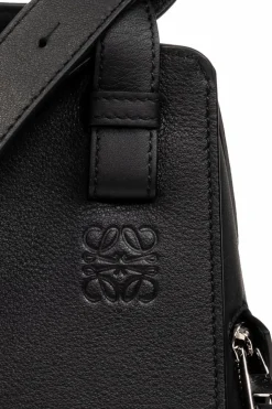 Loewe CZARNY Torba na ramię 'Hammock small'