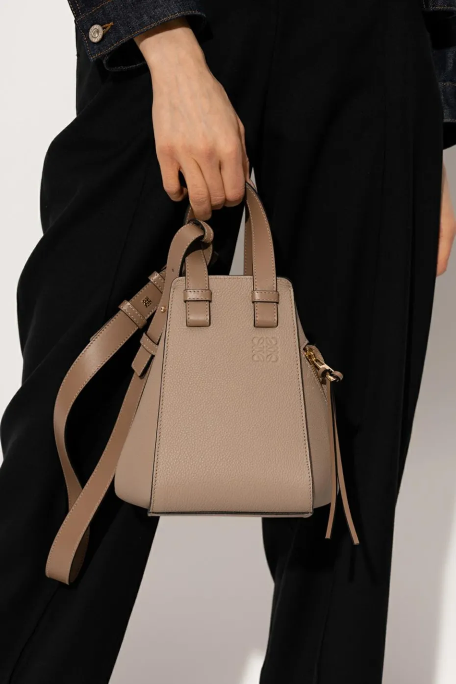 Loewe SZARY Torba na ramię ‘Hammock’
