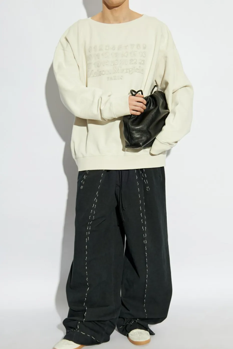 Maison Margiela kremowy Bluza z logo