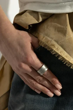 Maison Margiela SREBRNY Pierścień z logo