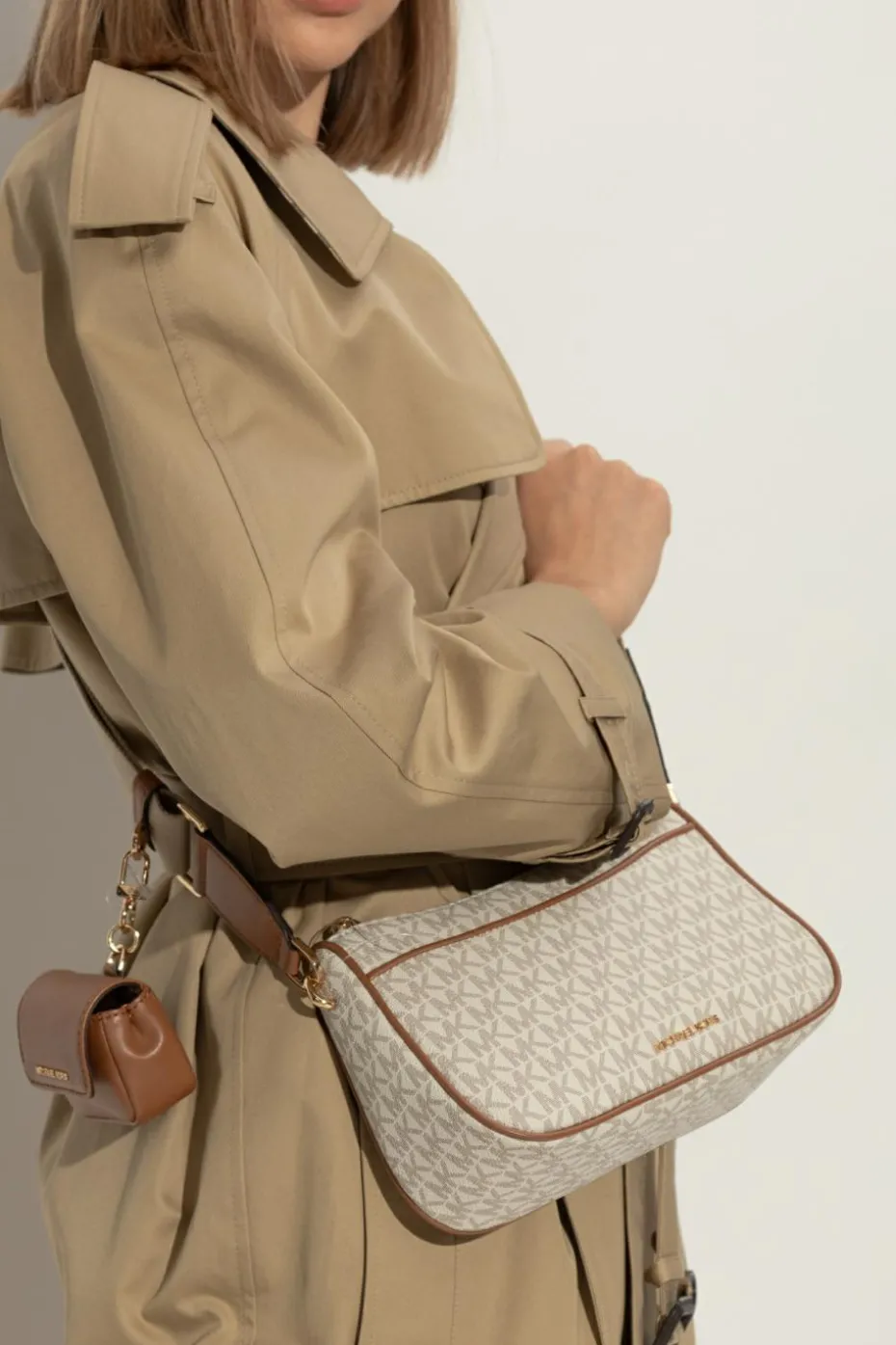 Michael Michael Kors kremowy Torba na ramię `Jet Set`