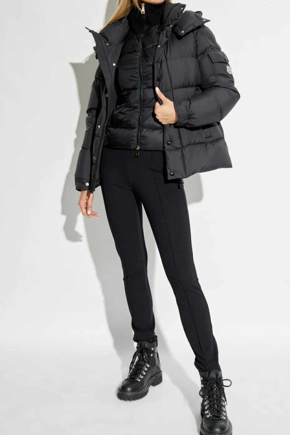 Moncler CZARNY Spodnie z zaszewkami