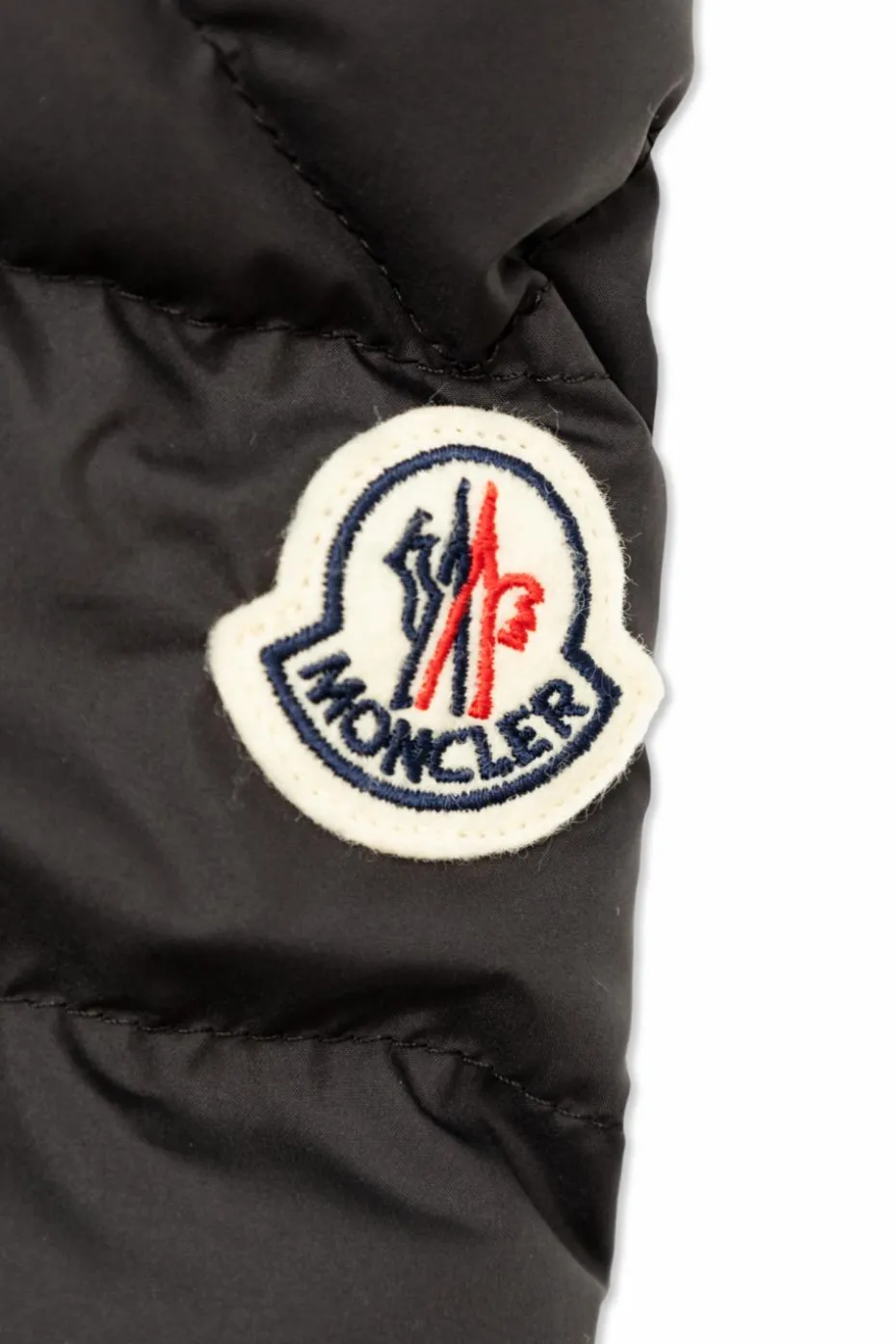 Moncler Enfant CZARNY Puchowa kurtka ‘Egisto’