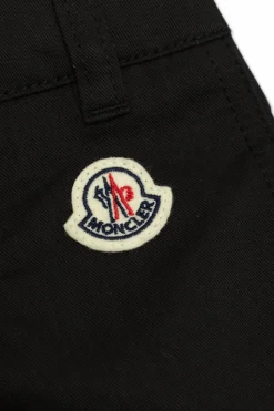 Moncler Enfant CZARNY Szorty z naszywką z logo