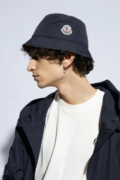 Moncler GRANATOWY Dwustronny kapelusz typu ‘bucket’