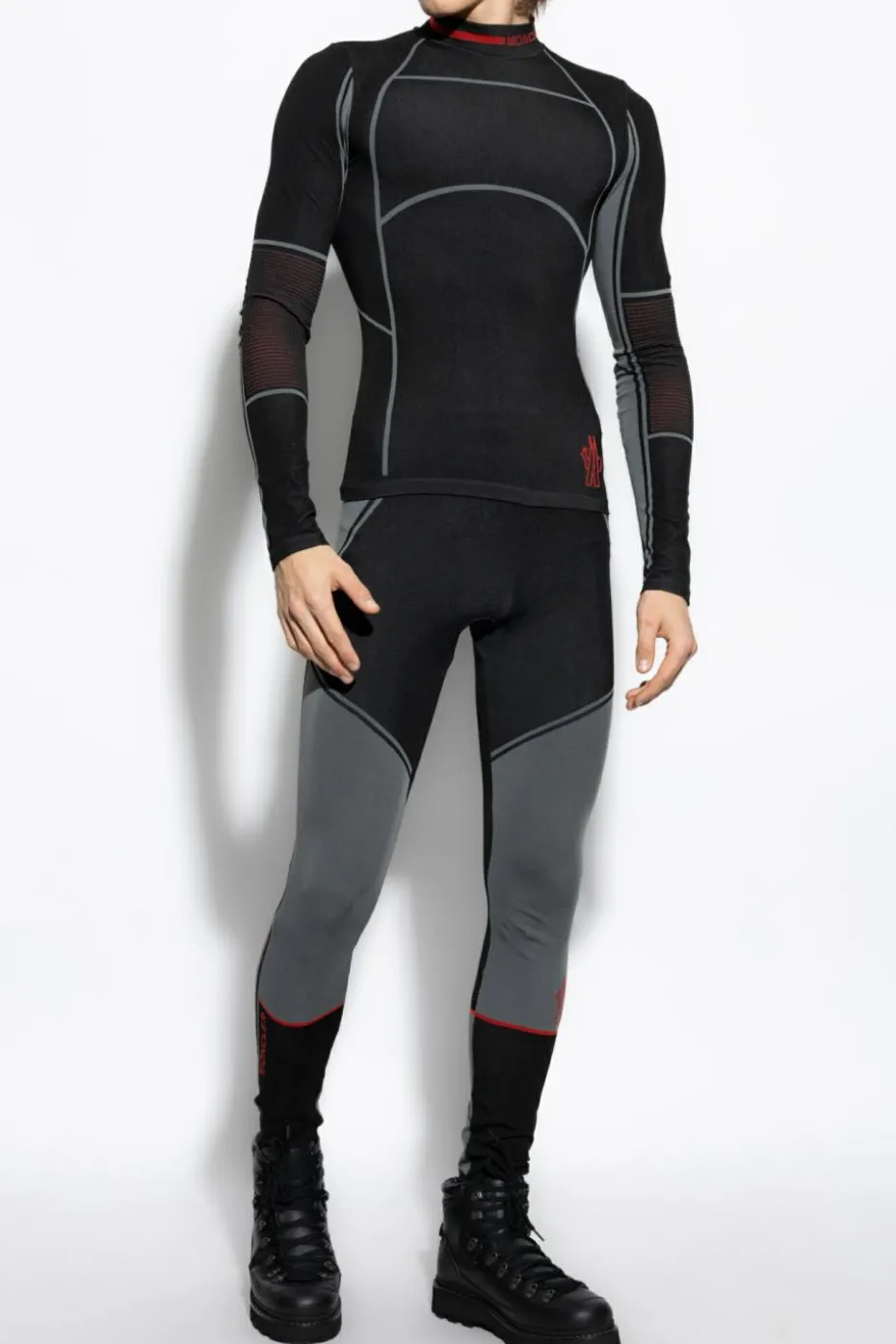 Moncler Grenoble CZARNY MONCLER GRENOBLE PERFORMANCE & STYLE