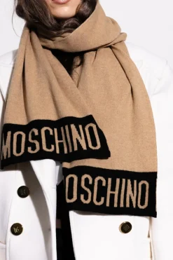Moschino beżowy Szal z logo