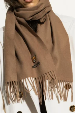 Moschino beżowy Wełniany szal z logo