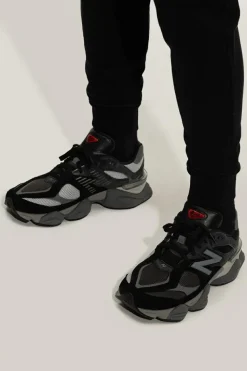 New Balance CZARNY Buty sportowe ‘U9060BLK’