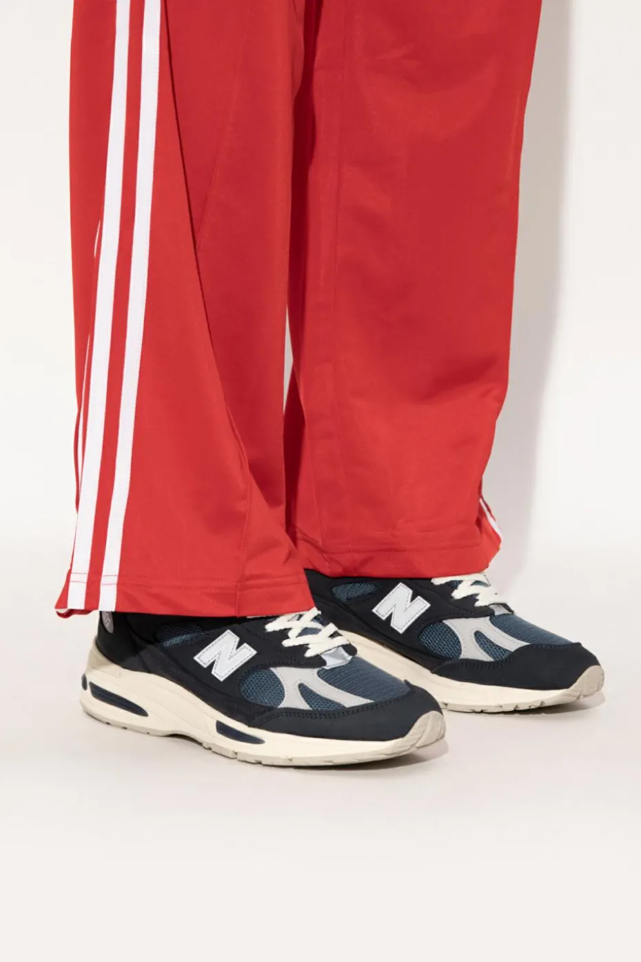 New Balance GRANATOWY Buty sportowe `U991`