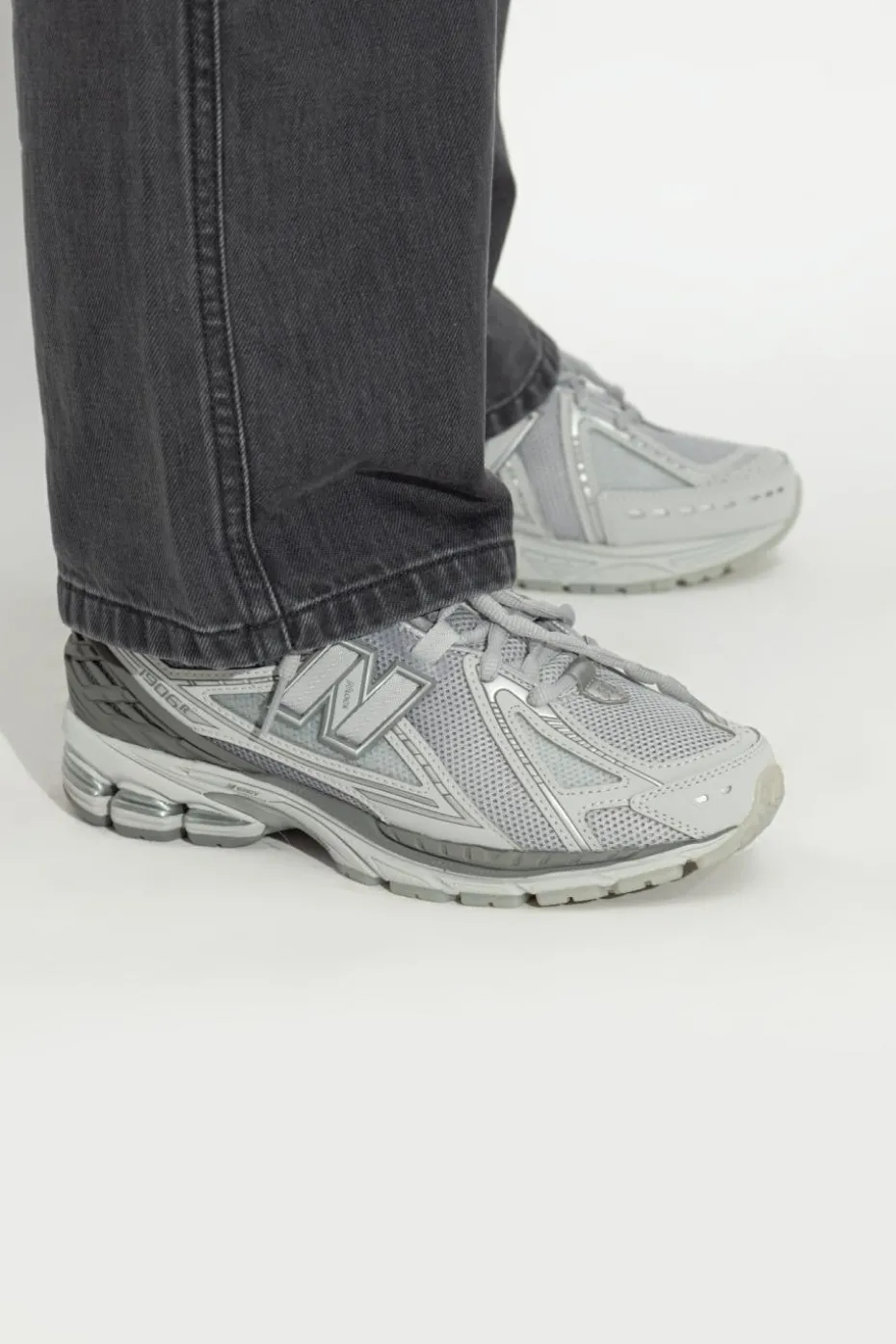 New Balance SZARY Buty sportowe `U1906RCB`