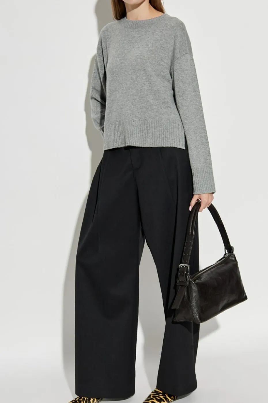 Officine Generale SZARY Kaszmirowy sweter ‘Nicky’