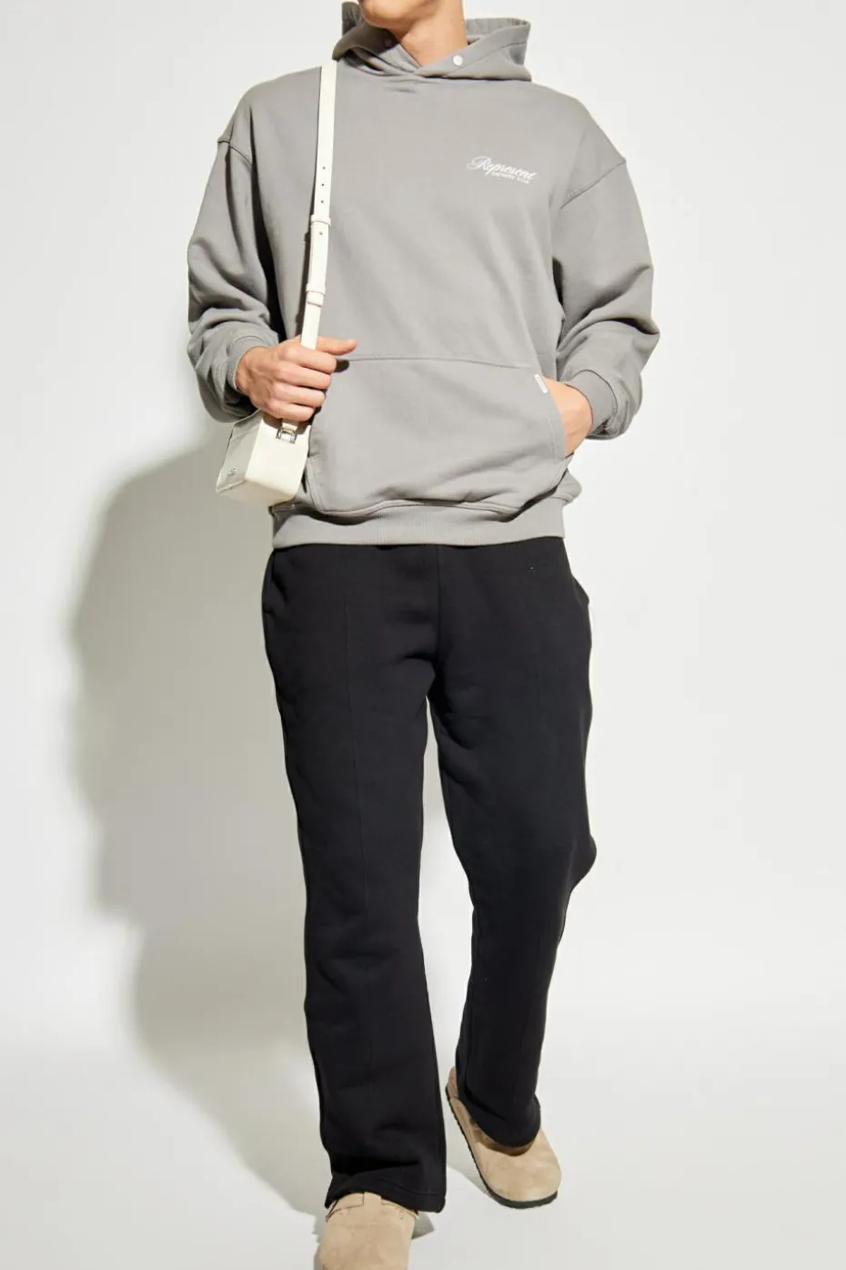 Represent SZARY Bluza `Club Script`