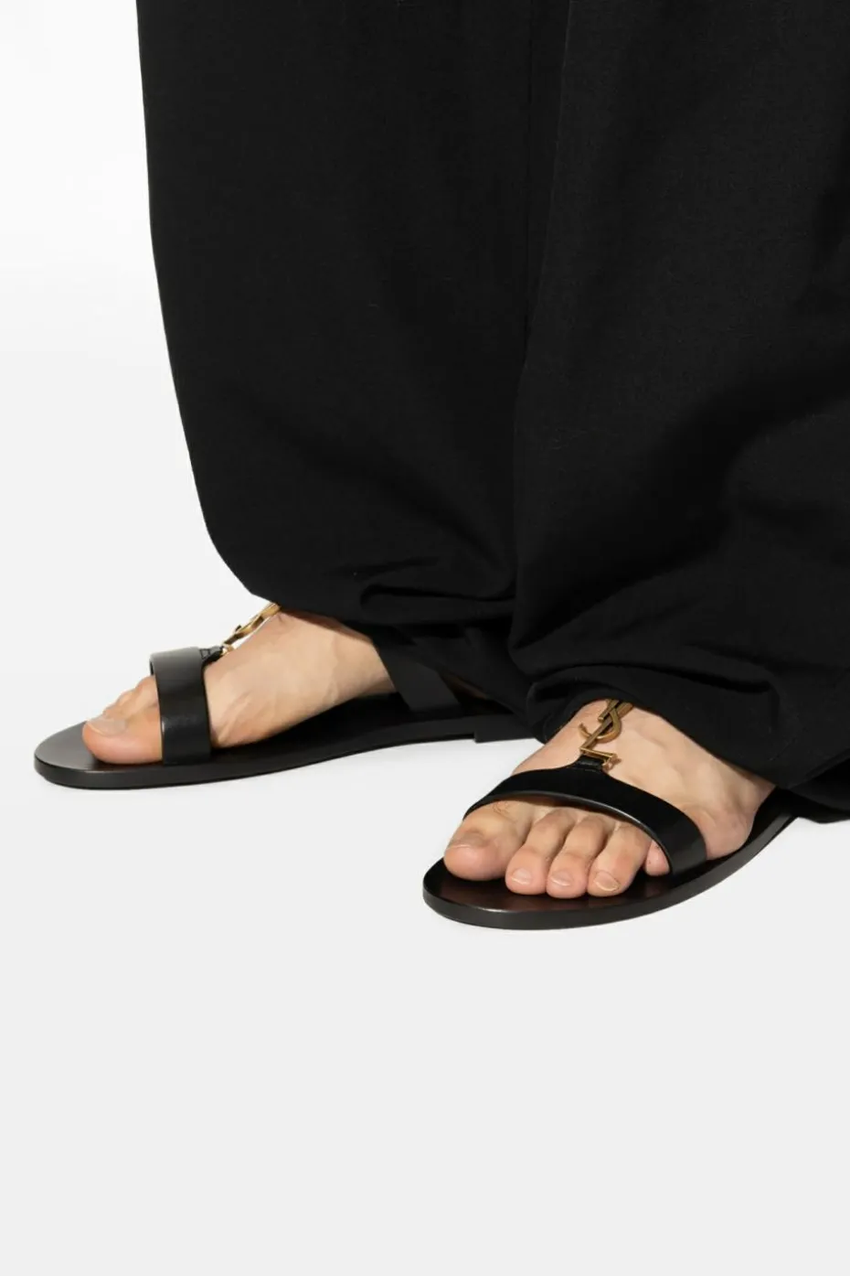 Saint Laurent CZARNY Sandały `Cassandre`