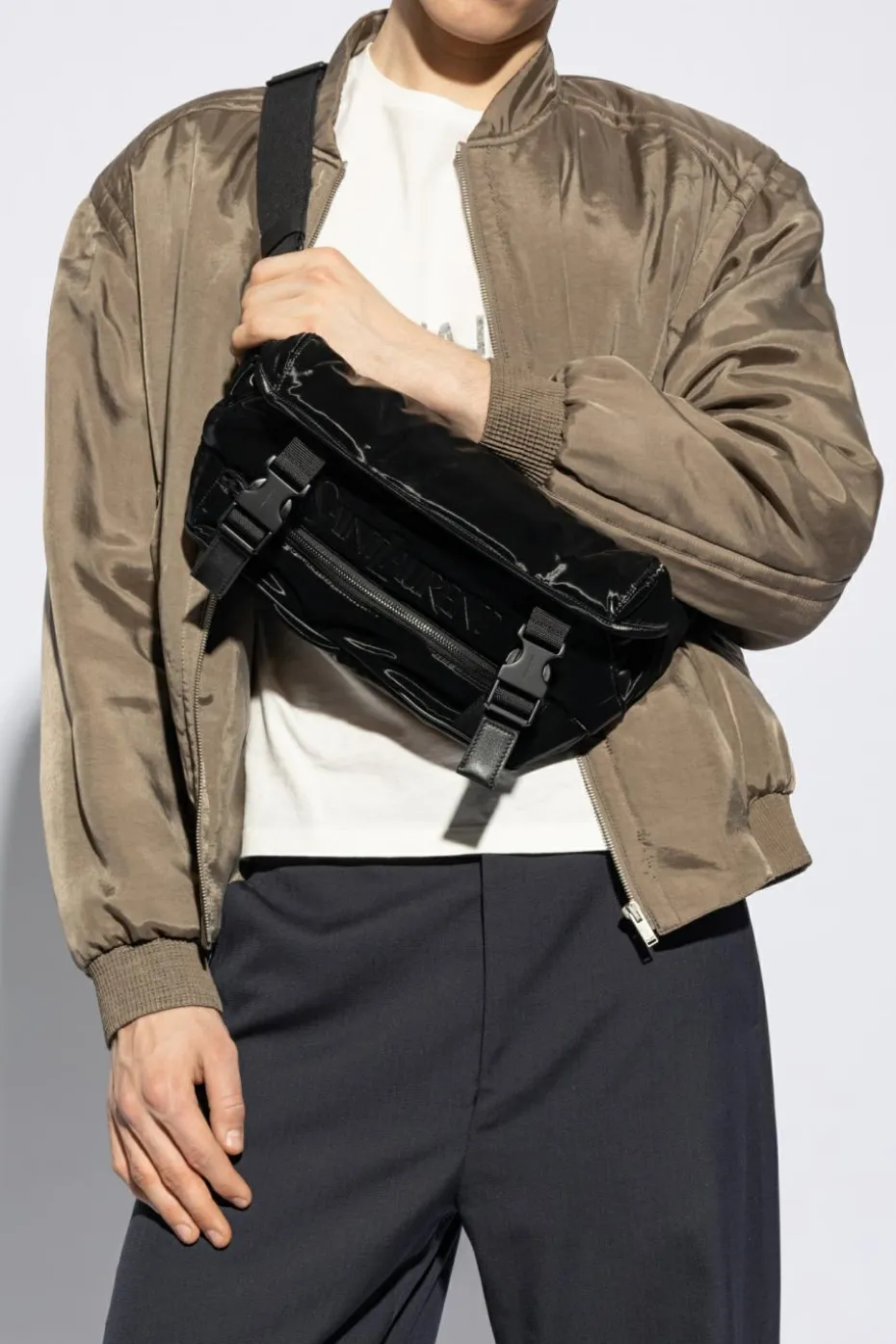 Saint Laurent CZARNY Torba na pas z logo