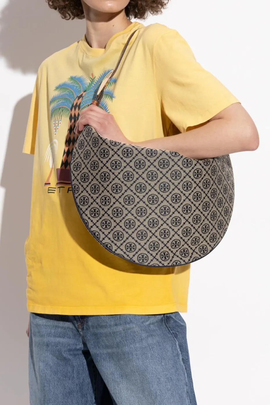 Tory Burch beżowy Torba na ramię `T Monogram`