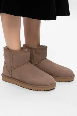 UGG BRĄZOWY Zamszowe śniegowce 'W Classic Mini II'