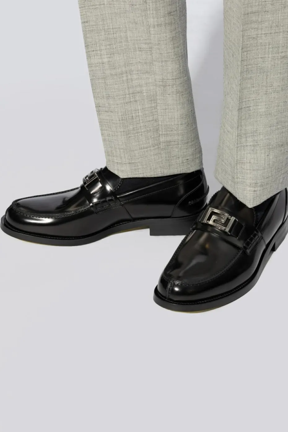 Versace CZARNY Buty typy `loafers`