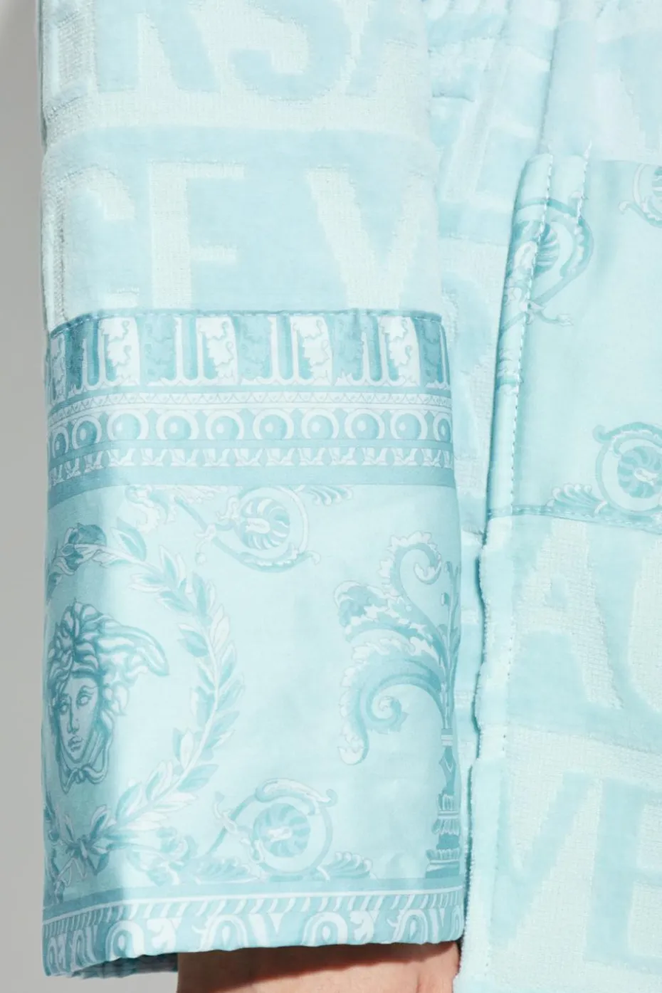 Versace Home jasnoniebieski Bawełniany szlafrok z paskiem