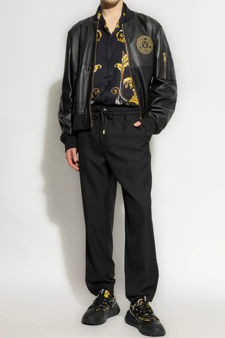 Versace Jeans Couture CZARNY Spodnie z aplikacją z logo