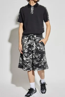 Versace Jeans Couture CZARNY Szorty z nadrukiem `Barocco`
