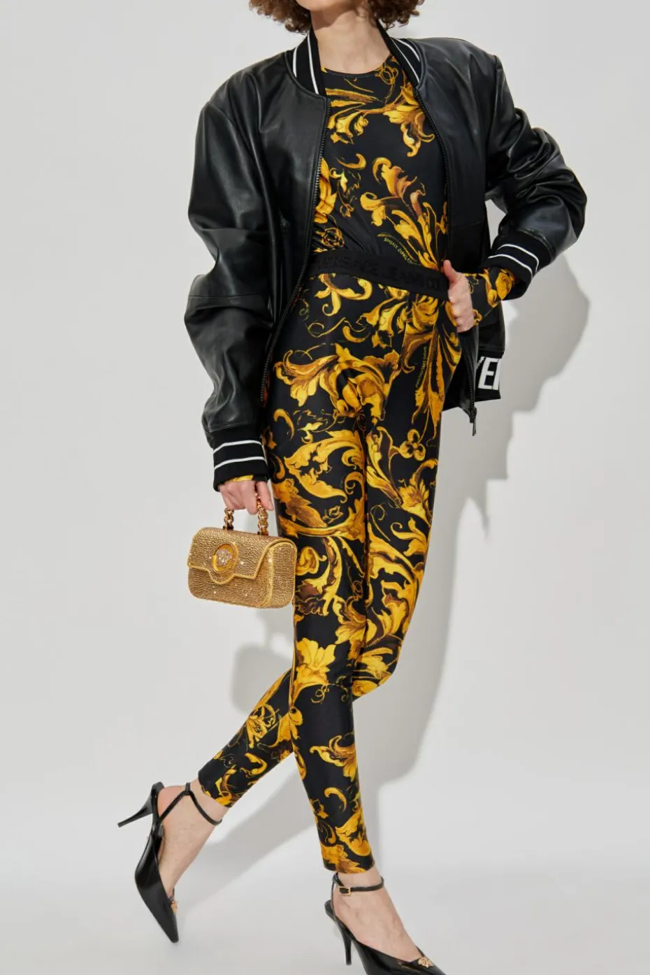 Versace Jeans Couture ŻÓŁTY Leginsy z nadrukiem `Barocco`